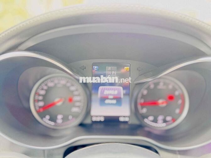 Mercedes GLC200 2018