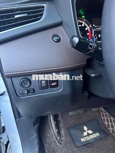 cần bán  xpander cross.