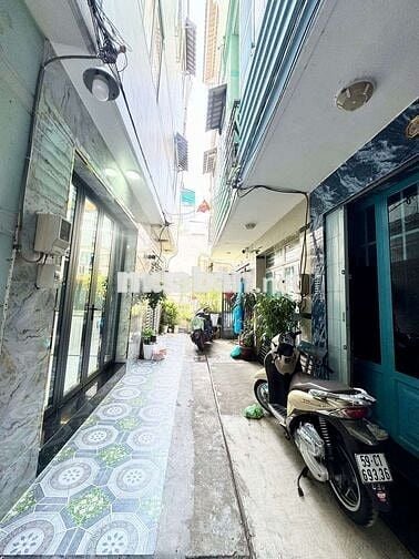 1,650 Tỷ TL nhà 2 lầu 2 PN hẻm 104/ Dương Cát lợi nhà bè