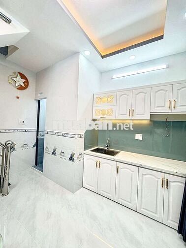 1,650 Tỷ TL nhà 2 lầu 2 PN hẻm 104/ Dương Cát lợi nhà bè