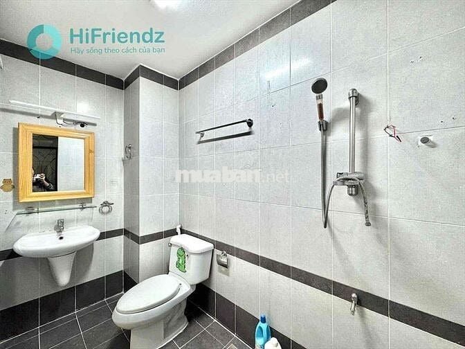 Duplex bancol lớn siêu đẹp ngay sát cầu Nguyễn Văn Cừ