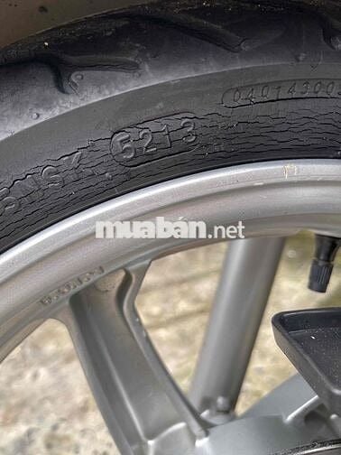 BÁN SHARK 125 hngx sym 2013 zin chính chủ ký liền