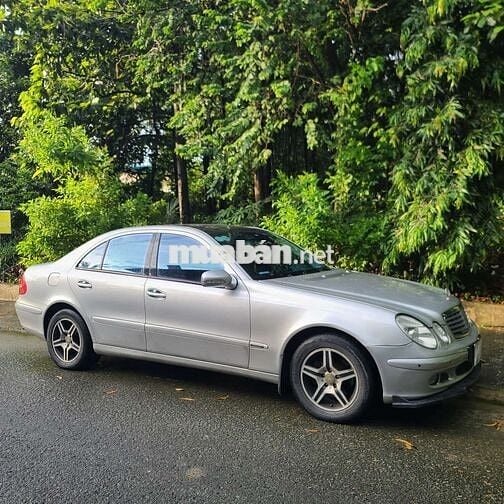 Mercedes-Benz E240 2003 - 1280000 km