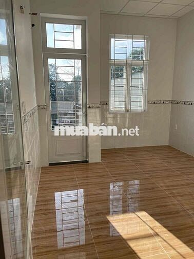 NHÀ TRỆT LẦU 2PN-2WC ĐỐI DIỆN ĐH NTT