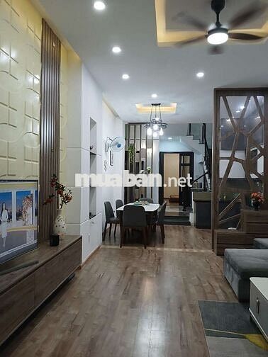 Bán nhà 3 tầng đường 10.5m Khuê Trung Cẩm Lệ Đà Nẵng
