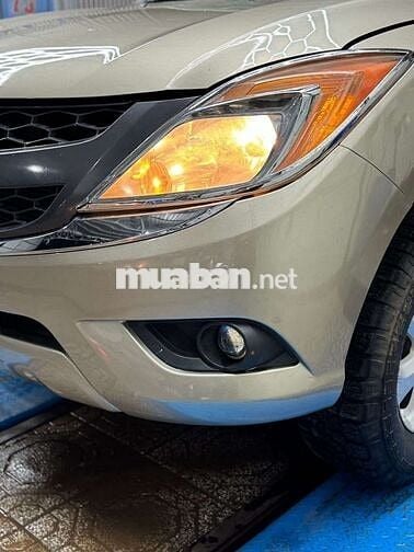 Mazda BT50 2014 2.2  số sàn 2 cầu