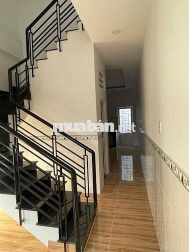 NHÀ TRỆT LẦU 2PN-2WC ĐỐI DIỆN ĐH NTT