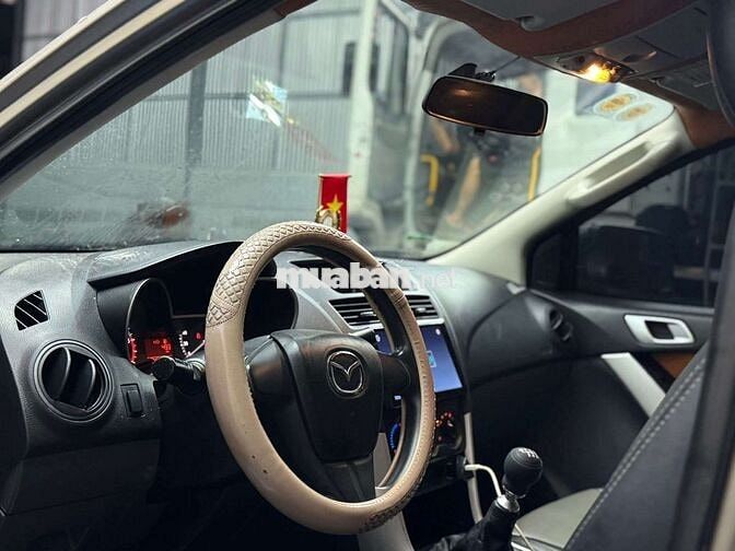 Mazda BT50 2014 2.2  số sàn 2 cầu