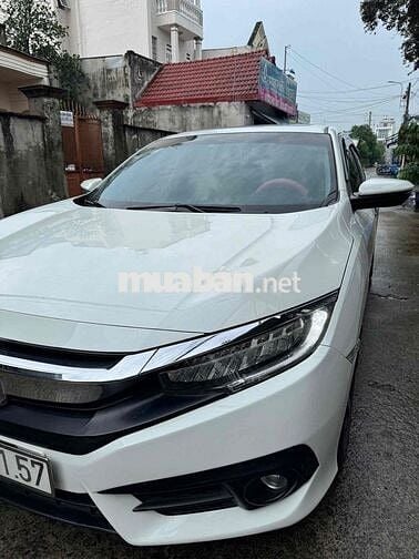 civic L 2017 1 chủ mua từ mới. xe đẹp không lỗi