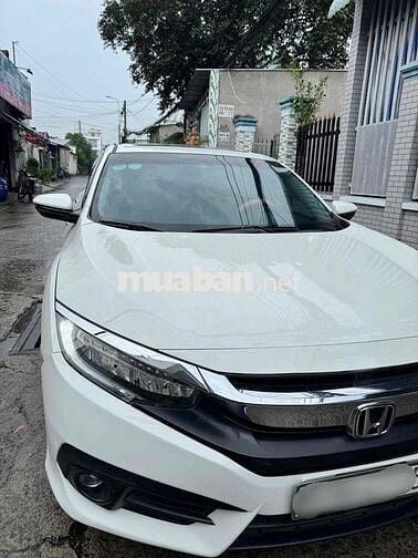 civic L 2017 1 chủ mua từ mới. xe đẹp không lỗi