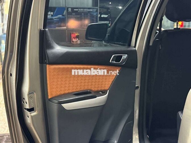 Mazda BT50 2014 2.2  số sàn 2 cầu