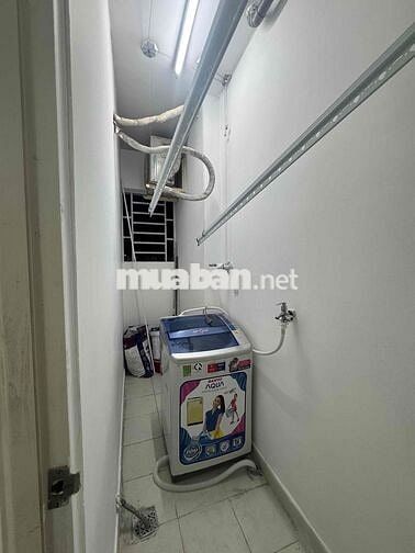 Căn hộ 2PN 1WC full nội thất mới sơn sửa Topaz