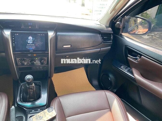 Toyota Fortuner 2017 2.4G 4x2 - 90000 km