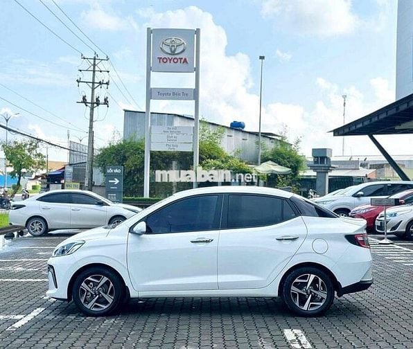 Hyundai Grand I10 Sedan 1.2AT - 2025 odo 5.000 km