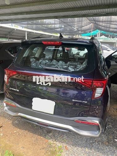 Kia Carens Signature 2022 Xăng 7 chỗ