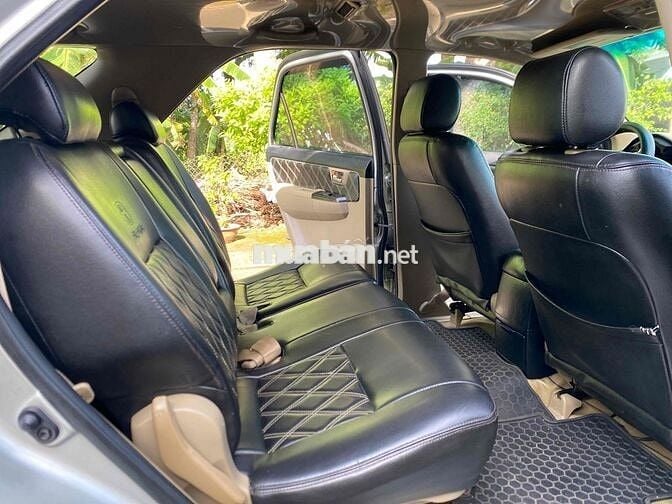 Toyota Fortuner 2014 2.5G 4x2 - 130000 km