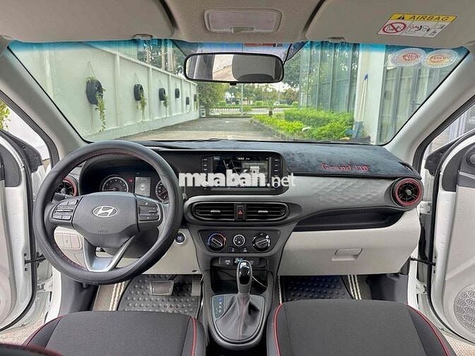 Hyundai Grand I10 Sedan 1.2AT - 2025 odo 5.000 km