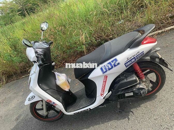 JANUS Yamaha 2017  Êm Ngon