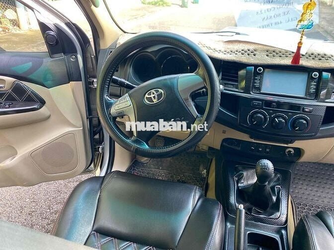 Toyota Fortuner 2014 2.5G 4x2 - 130000 km