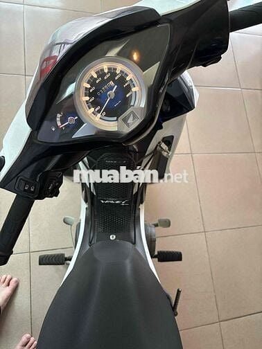 bán xe future 2024 bánh mâm, màu trắng. 1 đời chủ