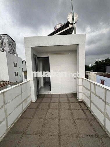 Cho thuê nguyên căn 1 trệt 2lầu - hẻm Trường Sa - Quận 3 - có nt