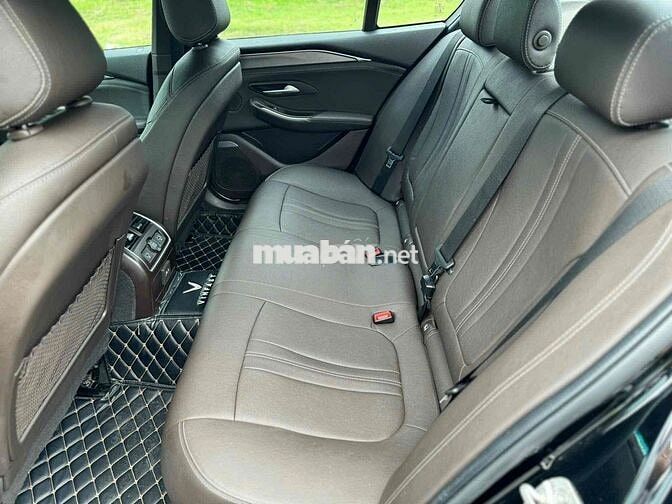 Lux A Base 2021 Đen odo 3v km