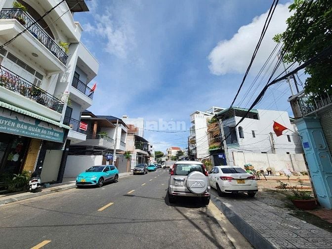 NHÀ MẶT TIỀN ĐƯỜNG ĐỒ CHIỂU P3 VT