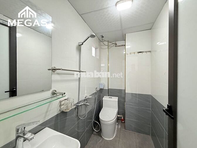 CHO THUÊ CẲN HỘ 1N1K 50M2 BAN CÔNG MAÝ GIẶT RIÊNG NGAY NGOẠI GIAO ĐOÀN