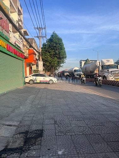 Cho thuê nhà nguyên căn phường Long Bình Tân, gần ngã ba Bến Gỗ