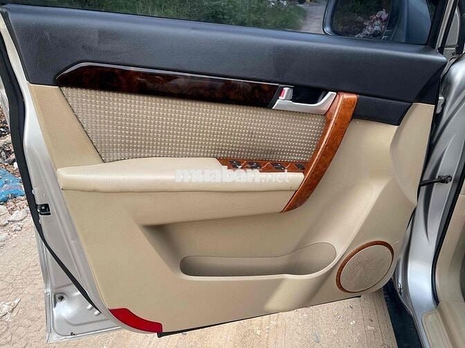 cần bán Captiva 2009 fom mới.HỖ TRỢ GÓP