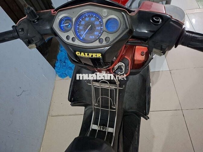 Cần bán xe novo 4