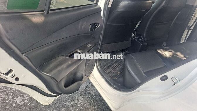 Toyota Vios 1.5 MT 2022 số sàn màu trắng