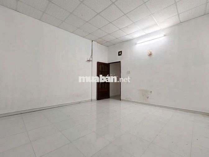 Mình bán nhà đẹp hẻm xe hơi Lê Văn Sỹ