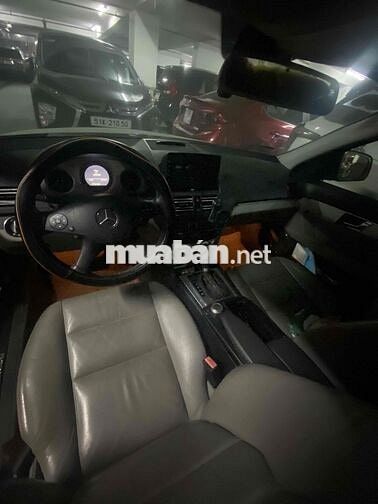 Cần bán gấp xe Mec C-lass C200 Avan giá 180 tr