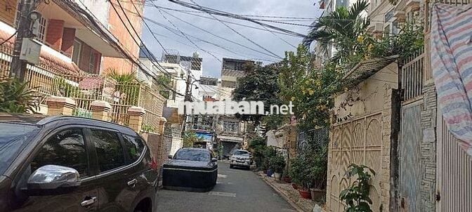 Mình bán nhà đẹp hẻm xe hơi Lê Văn Sỹ