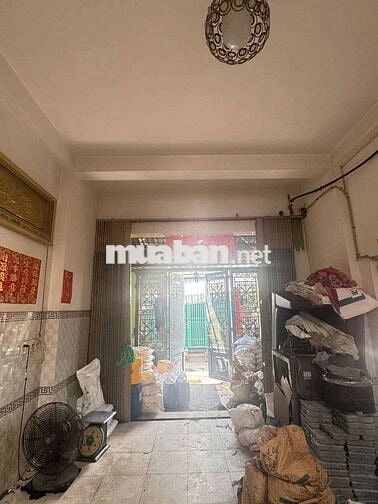 NHÀ 4,1×18M GÁC LỬNG 3PHA GIÁ 7TR5