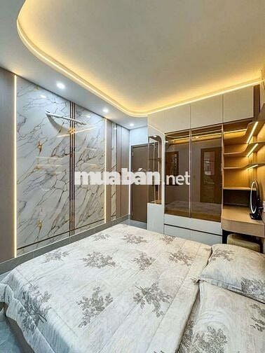 NHÀ 3 PHÒNG NGỦ - HẺM 3 MẬU THÂN