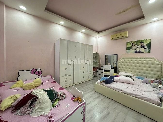 Bán nhà Hoàng Hoa Thám 57m2 ngang 5m đúc 2 Tầng BTCT 2PN nhỉnh 7 tỷ tl
