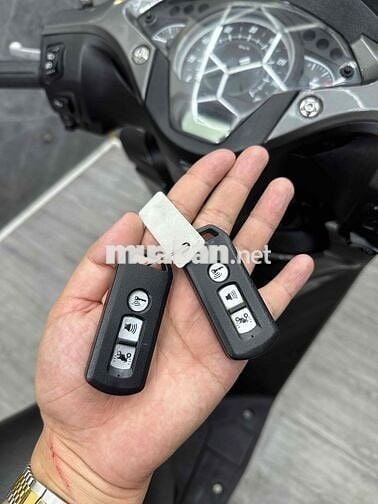 SHVN 2018 150i ABS FULL Ý