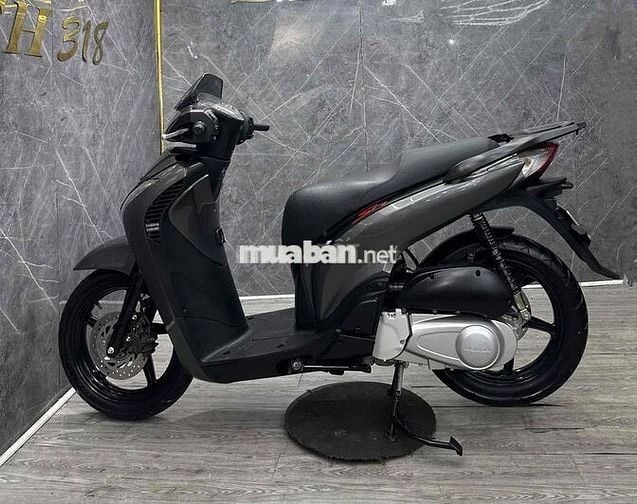 SHVN 2018 150i ABS FULL Ý
