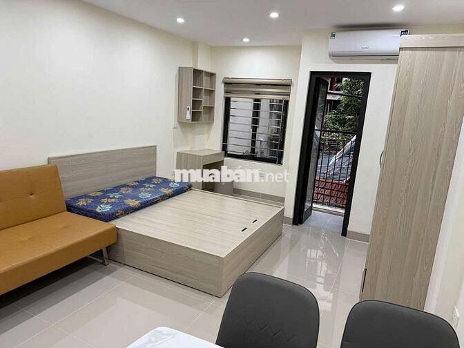 TRỐNG STUDIO / 1 NGỦ 1 BẾP FULL NỘI THẤT BAN CÔNG GẦN ĐH THƯƠNG MẠI