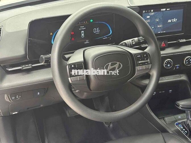 Hyundai Accent 2024 AT