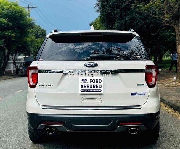 Ford Explorer 2.3L Ecoboost Nhập Khẩu USA