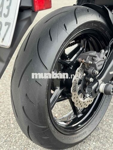 KAWASAKI Z650 2018 – 2 máy 650cc