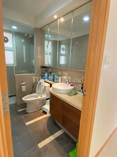 Chính chủ cho thuê Căn hộ 3 phòng ngủ, Sàigon pearl , Topaz 1- căn 907