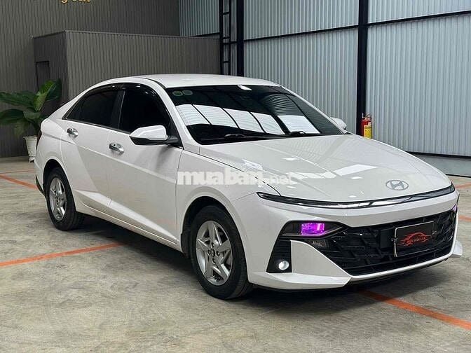 Hyundai Accent 2024 AT