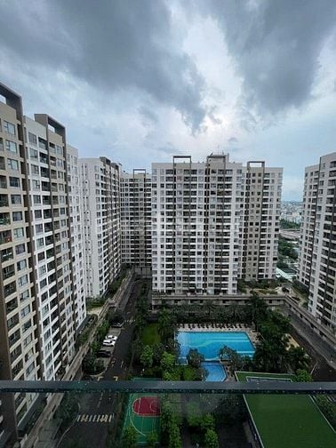 Cho thuê căn hộ Akari Phase 1 view hồ bơi, căn góc tầng cao đẹp