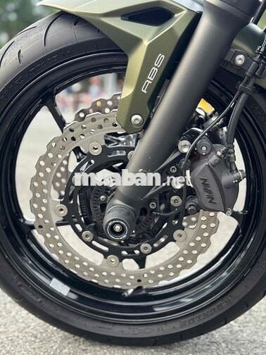 KAWASAKI Z650 2018 – 2 máy 650cc