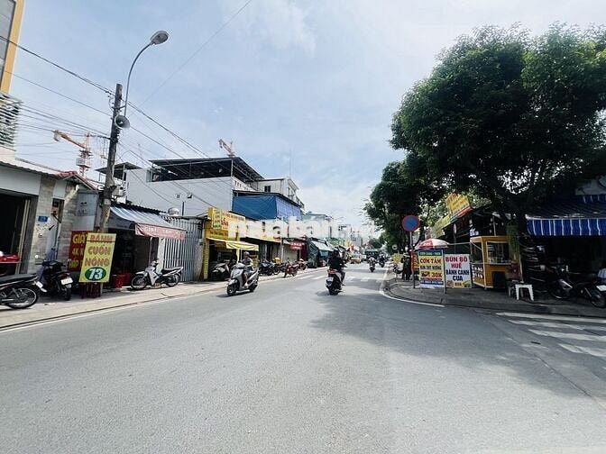 LÔ ĐẤT HIẾM KHU BIỆT THỰ CẠNH ĐƯỜNG DÂN CHỦ_P.BÌNH THỌ_5,8x 16m_HẺM 6M