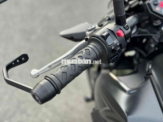 KAWASAKI Z650 2018 – 2 máy 650cc